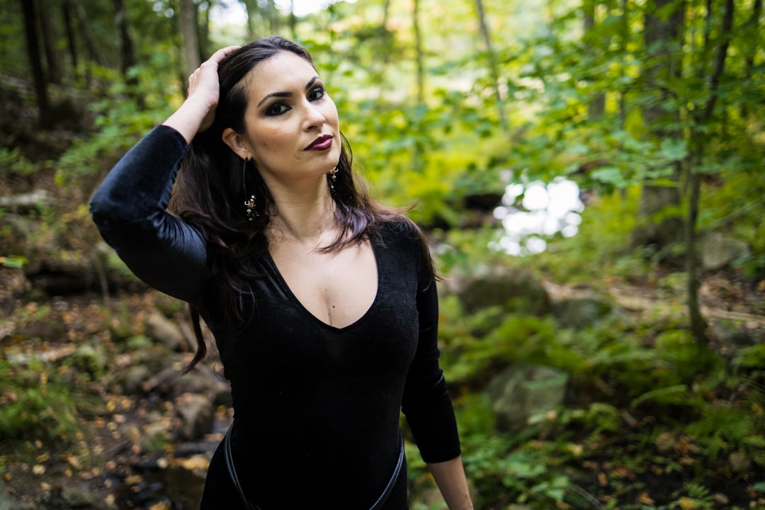 Photo dark green dress